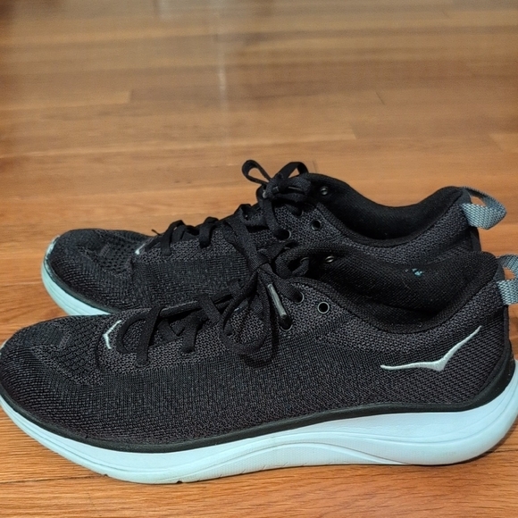 Hoka Shoes - Hoka Hupana Flow Sneakers